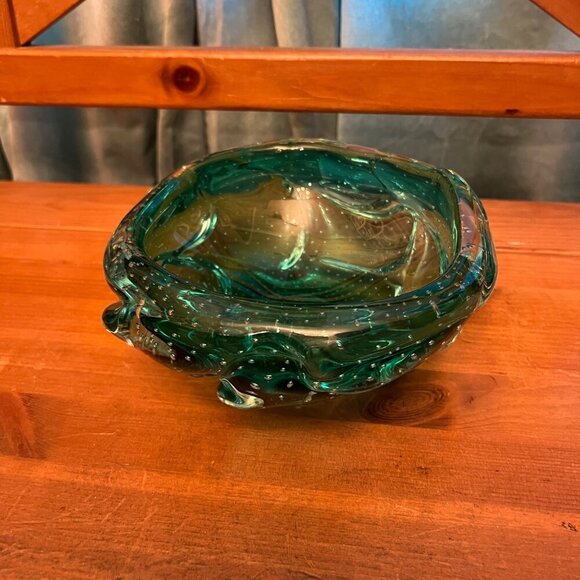 Hand-Blown Murano Art Glass Bowl Swirled Green And Clear With controlled Bubbles - Picture 6 of 7
